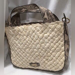 Vince Camuto Woven Straw Tote Handbag - Natural / Brown